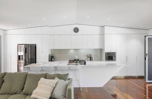Amity Point Maison | Beautiful Property with all bedrooms with ensuites