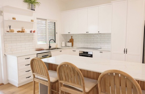 Bulimba Maison | Beautiful Queensland Getaway | In the Heart of Bulimba