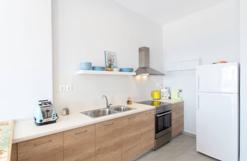 Koutsounari Appartement | Bel appartement calme situé à Koutsounari avec vue imprenable sur la mer.