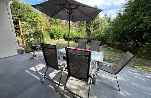 Glindfeld Appartement | Beautiful renovated apartment with garden near the Rothaargebirge