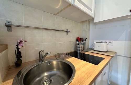 Thiers Appartement | Beautiful renovated studio carré d'or