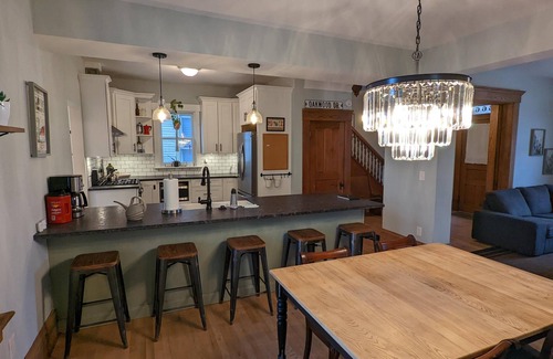 Livingston Park Maison | Beautiful restored home in historic Old Oaks! Close to downtown!