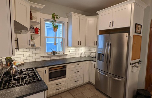 Livingston Park Maison | Beautiful restored home in historic Old Oaks! Close to downtown!