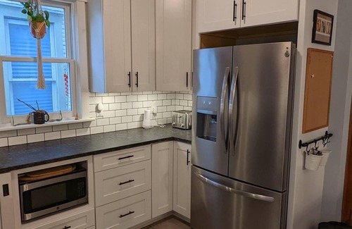 Livingston Park Maison | Beautiful restored home in historic Old Oaks! Close to downtown!