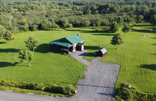 South Rutland Cabine | Beautiful Rustic Cabin - Heart of Tug Hill - Directly on Snowmobile/ATV Trail