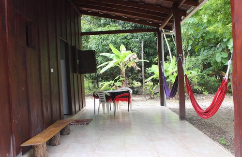 Buenos Aires Maison | Beautiful Rustic Tree Spirit House in Cabuya