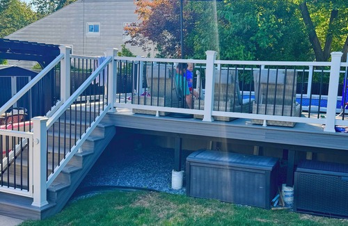 North Massapequa Maison | Beautiful RYDER CUP home with heated pool outdoor dining/bar just minutes away