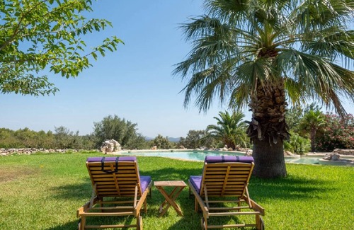 Cervera del Maestrat Maison | beautiful spacious Countryhouse up to 14 Guests, 7 bedrooms, private pool