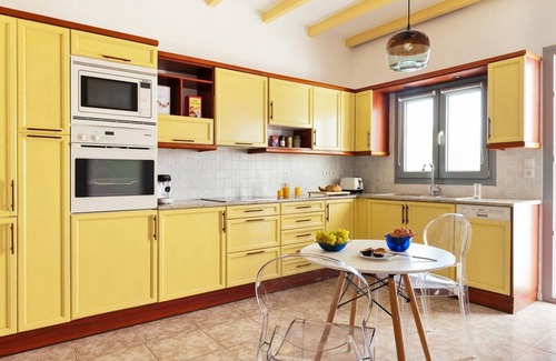 Pyrgos Villa | Beautiful Santorini Villa | 6 Bedrooms | The Sky Mansion | Picturesque Sea Views & Private Swimming Pool | Pyrgos