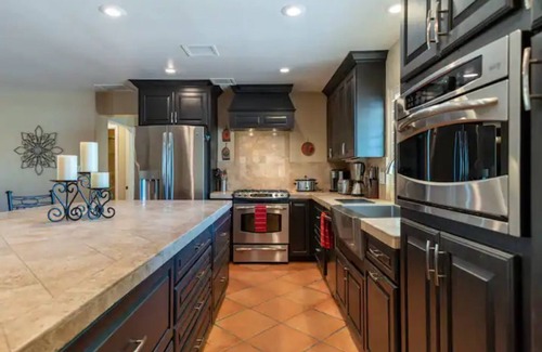 South Scottsdale Maison | Beautiful Scottsdale home in Old Town with a new heated pool/ sleeps 6 w/ 4beds