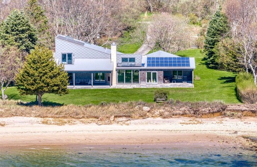 Shorewood Maison | Beautiful Shelter Island/Hamptons Beach House Monthly Rental