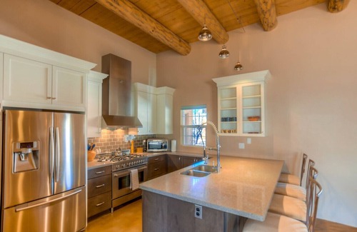 Civano Maison | Beautiful Southwest Retreat in Civano