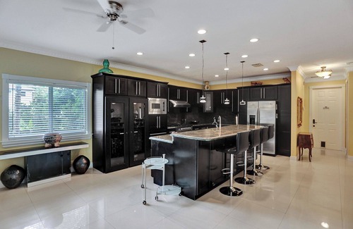 Southwest Ranches Villa | Beautiful spacious villa, close to entertainment, shopping ,Miami/ FtLauderdale