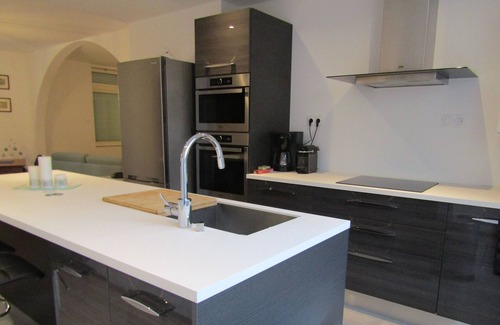 Concarneau Appartement | Bel appartement spacieux terrasse - centre ville et à 2 pas des plages - garage