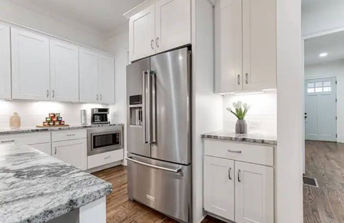 Kirkwood Maison | New Classy & Spacious Home in Downtown Atlanta
