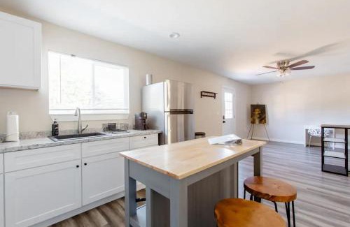 Roseville Appartement | Beautiful spacious guest home