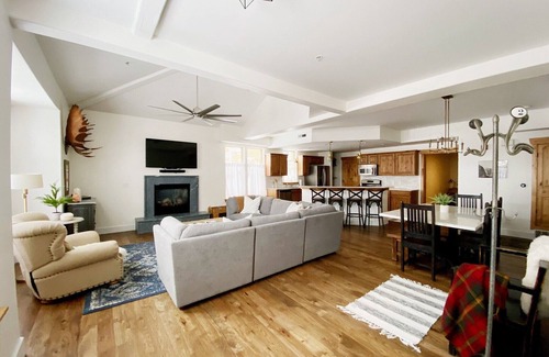 North Park City Copropriété | Beau et spacieux Moose Lodge Condo! 2 blocs de PCMR !!!