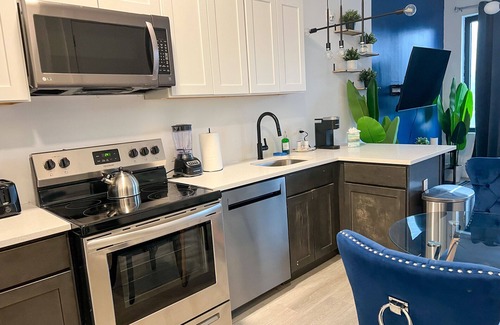 Elizabeth Appartement | Beautiful Studio Near Airport 7366