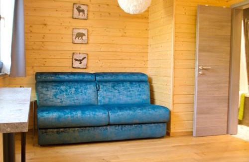 Arzier Maison | Beautiful studio - private garden, EV, breakfast - Chalet Hug studio