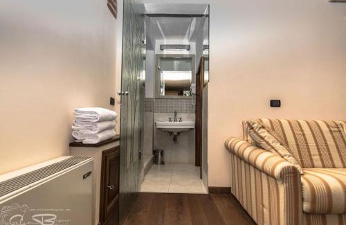 Isolotto Appartement | Beautiful Suite By Villa Il Mosaico