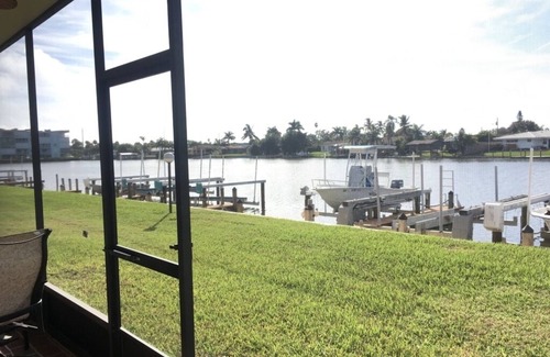 Cocoa Isles Copropriété | Condo au bord de l'eau de Cocoa Beach