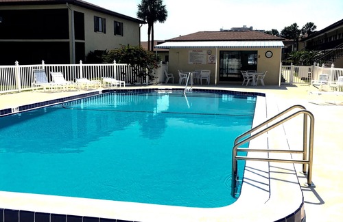 Cocoa Isles Copropriété | Condo au bord de l'eau de Cocoa Beach