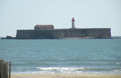 Cap d'Agde Appartement | Agréable T2 cabine à 200 M de la plage Richelieu Centre