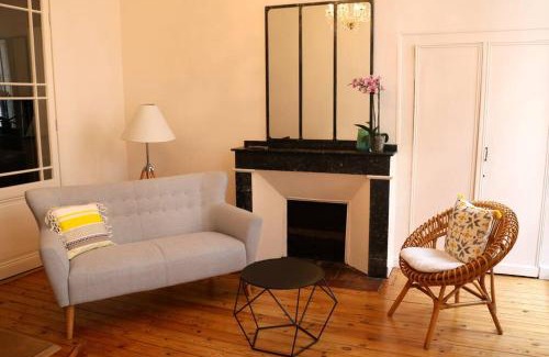 Saint-Georges Appartement | Beautiful T3 Apt in historical Toulouse city centre