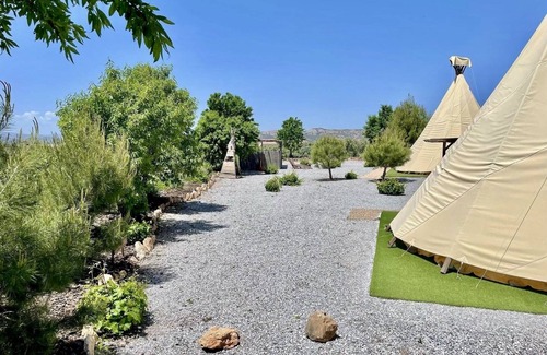 Zujar Cabine | Beautiful Teepee with private facilities