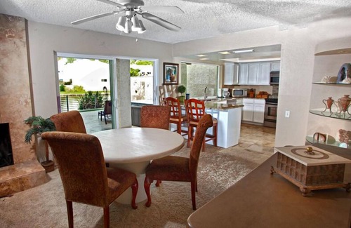 The Lakes Villa | Belle maison Tempe Waterfront avec de nombreux extras