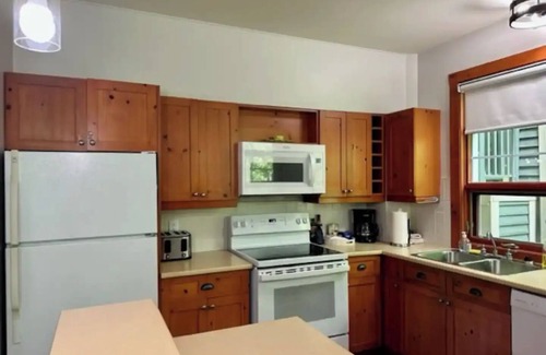 Mont-Tremblant Copropriété | Beautiful two bedroom condo at Tremblant Les eaux