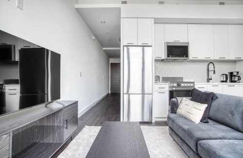 Gallaudet Appartement | Beautiful Union Market 1BR w/ Gym & W/D, steps to Metro, by Blueground