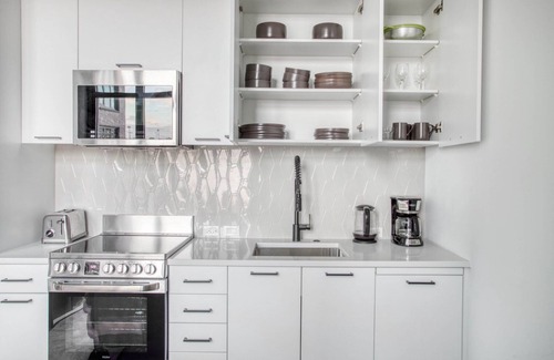 Gallaudet Appartement | Beautiful Union Market 1BR w/ Gym & W/D, steps to Metro, by Blueground