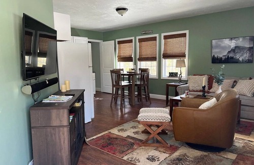 Madison Cottage | Beautiful, updated cozy cottage. Just minutes away from North Conway!