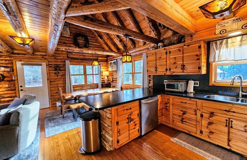Union Dale Cabine | Belle maison de bois haut de gamme situé à 3 km de Elk Mountain