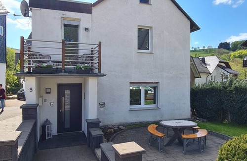 Usseln Maison | Beautiful vacation home in close touch with nature.