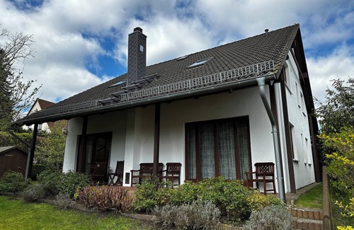 Putbus Appartement | Beautiful vacation apartment for 5 people on Rügen with two terraces and garden