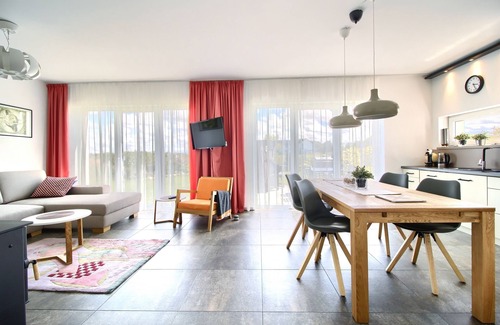 Gaski Appartement | Beautiful vacation apartment. Ground floor near the beach & quiet location to relax