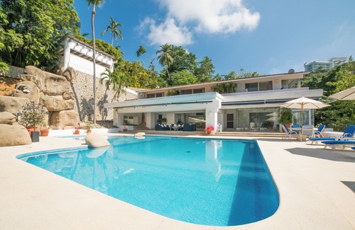 Acapulco Maison | Beautiful Villa with Pool and Bay Views in Acapulco