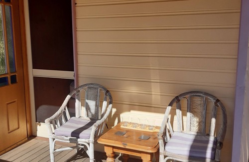Moorang Cottage | Beautiful views in a country farm setting
