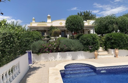Alcantarilha Villa | Algarve Country Villa avec piscine privée près de Silves et des plages