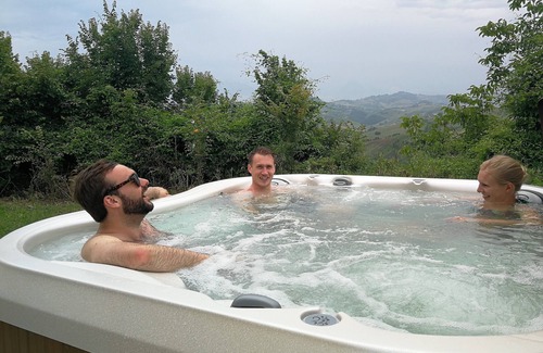 Marciano Villa | Belle villa et piscine spa à proximité de la mer avec des vues spectaculaires. Wifi gratuit