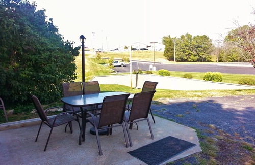 Eureka Villa | Belle villa proche de tout St. Attractions de Louis!