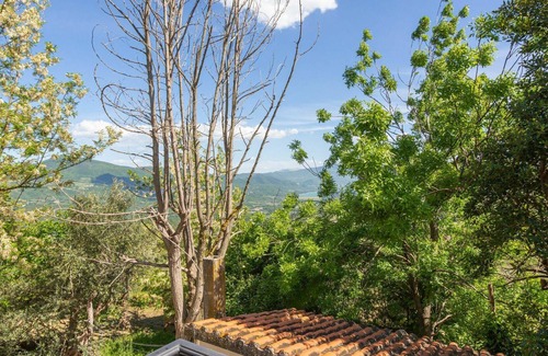 Roccascalegna Villa | Belle maison de vacances pour 8 personnes avec TV, balcon, animaux admis et parking