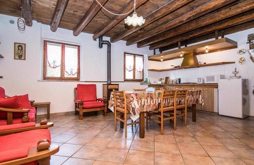 San Giovanni al Natisone Maison | Belle maison de vacances pour 4 personnes avec climatisation, WIFI, TV et patio