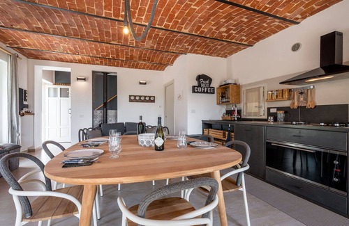 Portacomaro Maison | Magnifique maison de vacances pour 4 personnes avec piscine privée, WIFI, TV et terrasse