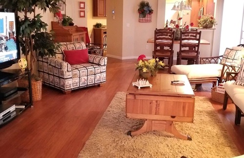 Bonnybrook Villa | Belle villa au cœur de la communauté adulte active la plus sympathique de Floride
