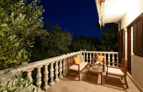 Kukljica Maison | Belle Villa Karla près de la belle plage, bonne connexion de ferry