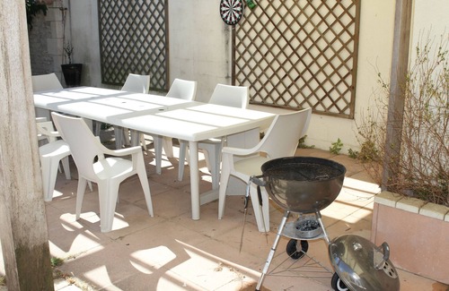 Saint Vivien Villa | Très jolie villa piscine privée & magnifique jardin arboré à côté de la Rochelle