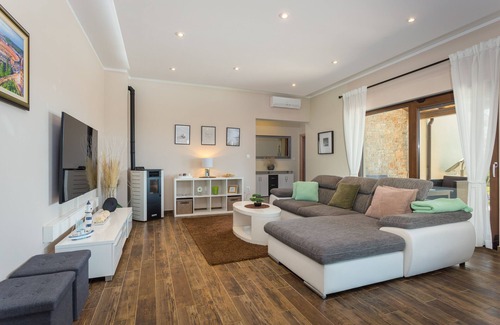 Galizana Villa | Belle Villa Toni avec piscine privée pour un séjour parfait, une connexion Wi-Fi